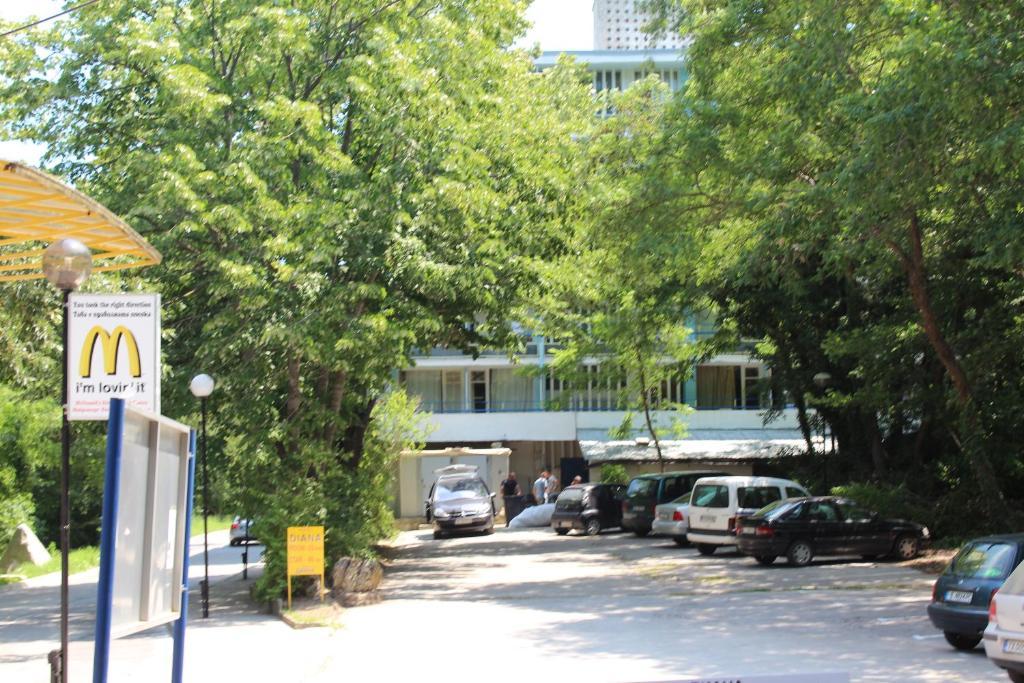 Diana Hotel ゴールデンサンド エクステリア 写真