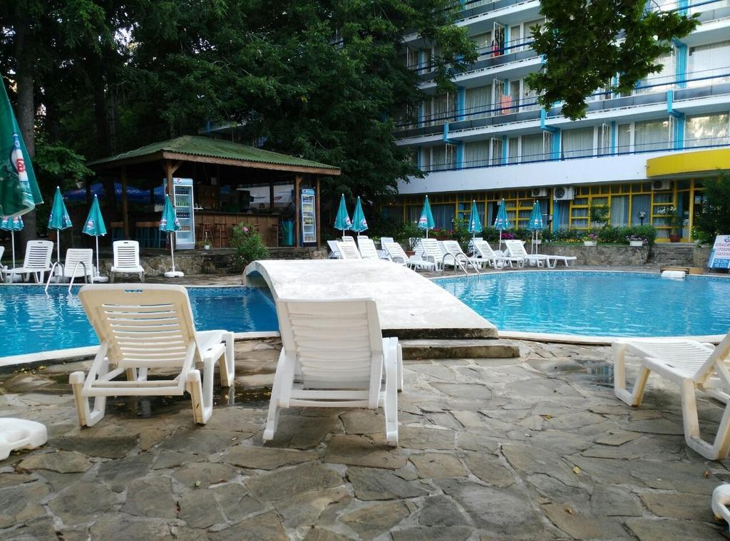 Diana Hotel ゴールデンサンド エクステリア 写真