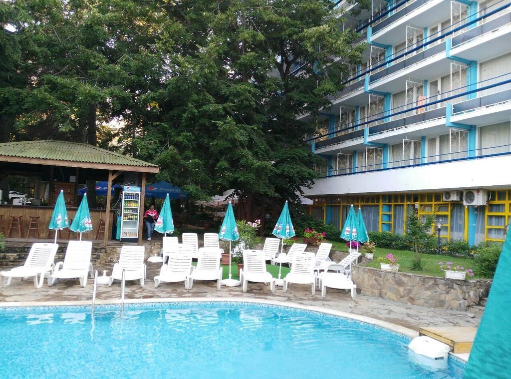 Diana Hotel ゴールデンサンド エクステリア 写真